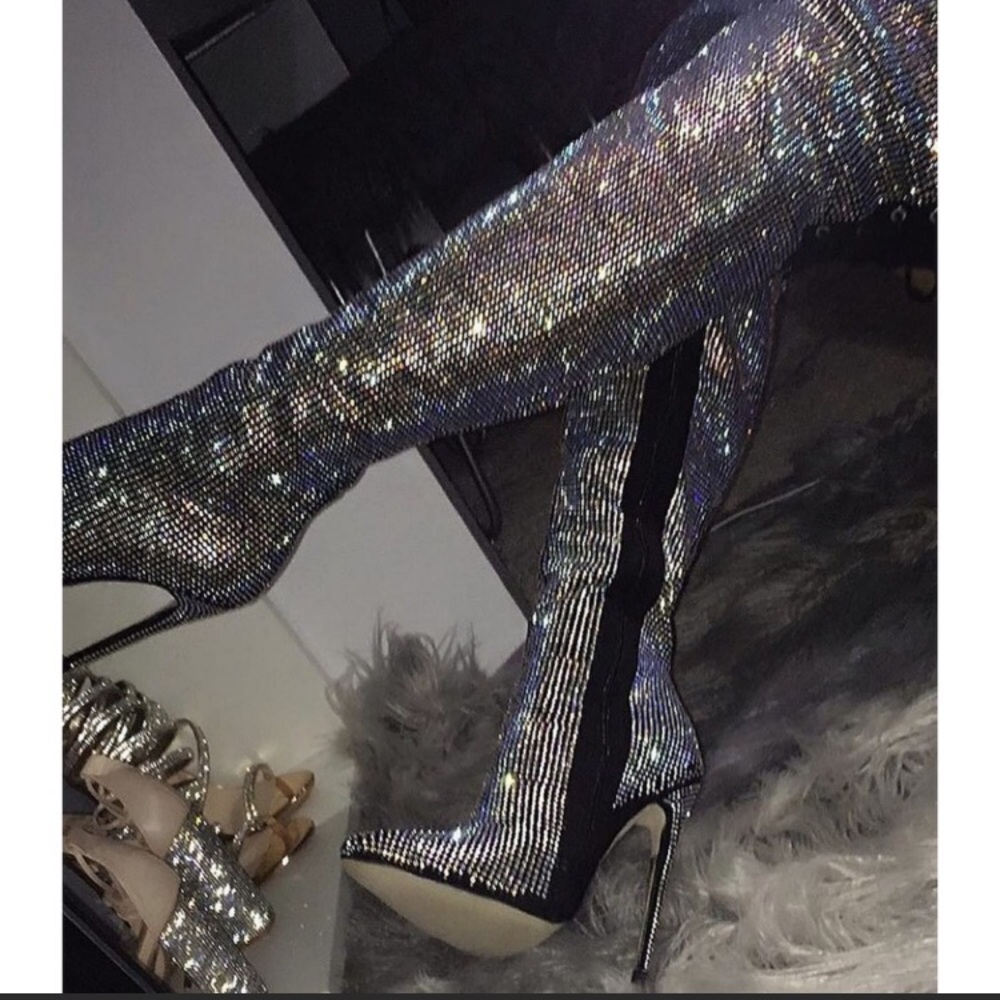 🔥Size 7 Left! 🔥Be Dazzling Rhinestone TH Boots - Picture 6 of 8